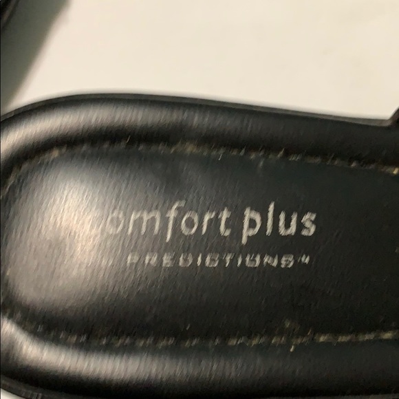 Black slides - Picture 3 of 3